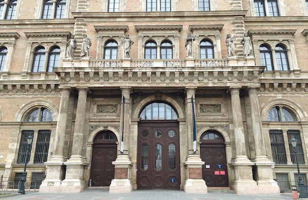 ブダペストの美しいドア
