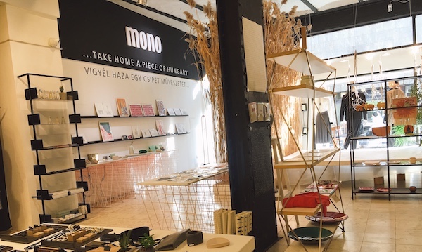 文房具から洋服までおしゃれなものが見つかる「MONO art & design」@ハンガリー・ブダペスト