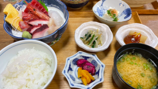 お寿司やお魚料理がお手頃価格でいただける「朝寿し」のランチ＠柴崎