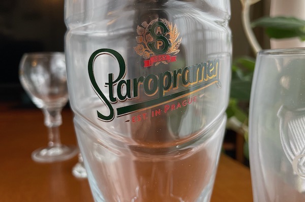これまで集めてきたオリジナルビールグラスのまとめ！「Staropramen（スタロプラメン）」／「GUINNESS（ギネス）」